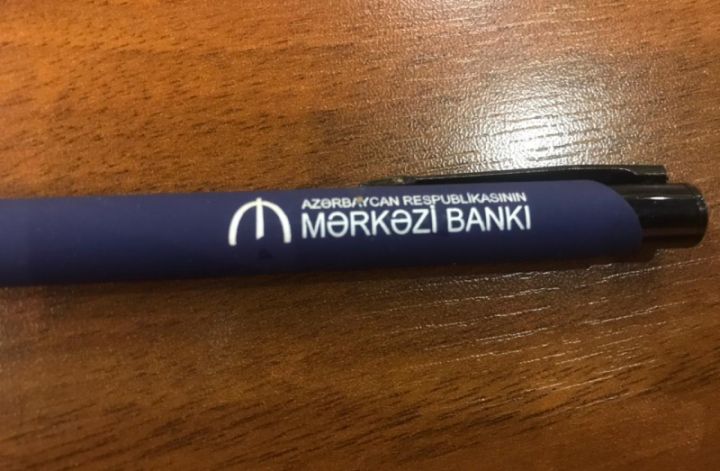 Mərkəzi Bank 11 nəfərin lisenziyasının qüvvəsini dayandırııb